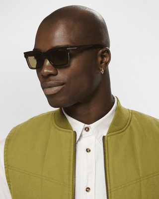 NIKE クレセントIIスクエアフレムサンクラス EV24018 010 Nike™ CRESCENT II EV24018 Square Sunglasses | EyeOns.com